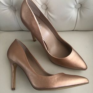 Rose gold color Charles by Charles David 8 1/2